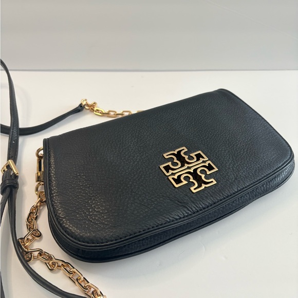 Tory Burch Britten Convertible Crossbody Bag Black Gold Chain Strap EUC - Picture 1 of 17